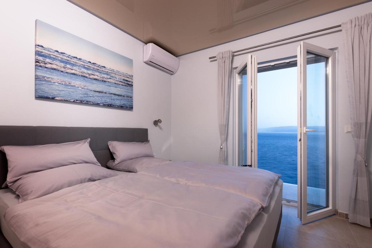 Beachfront Holiday Home - Private Heated Pool Mimice Eksteriør billede