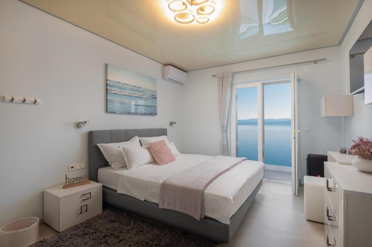 Beachfront Holiday Home - Private Heated Pool Mimice Eksteriør billede