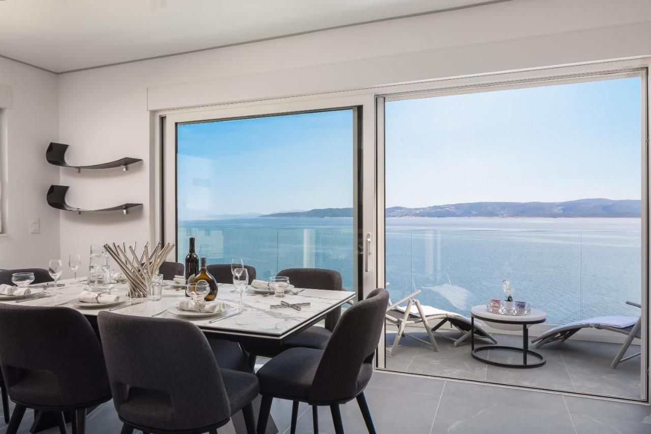 Beachfront Holiday Home - Private Heated Pool Mimice Eksteriør billede